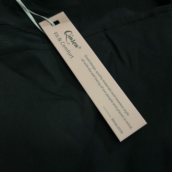 Qinsen Square Neck Wide Leg Full Length Jumpsuit Black - Picture 6 of 7